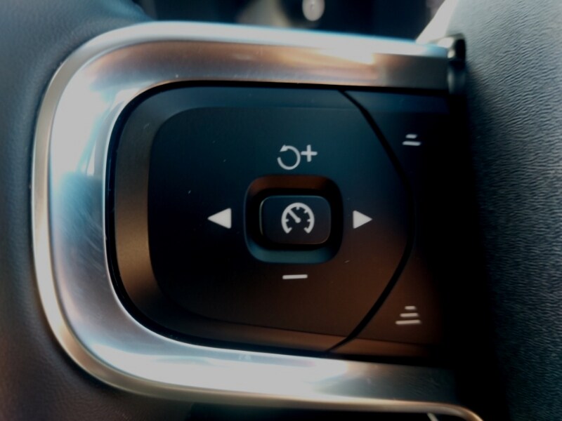 Used Volvo XC40 2024 for sale - 76695978: Photo 18