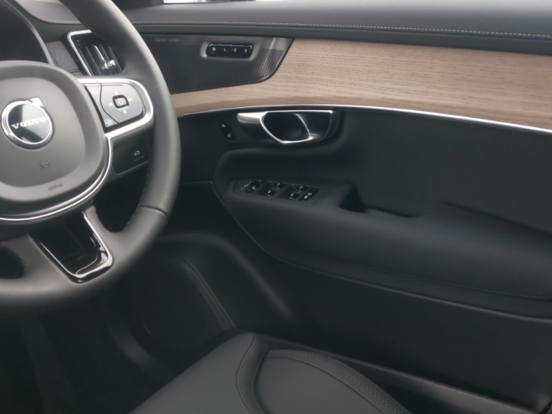 Used Volvo XC90 2025 for sale - 77197819: Photo 10