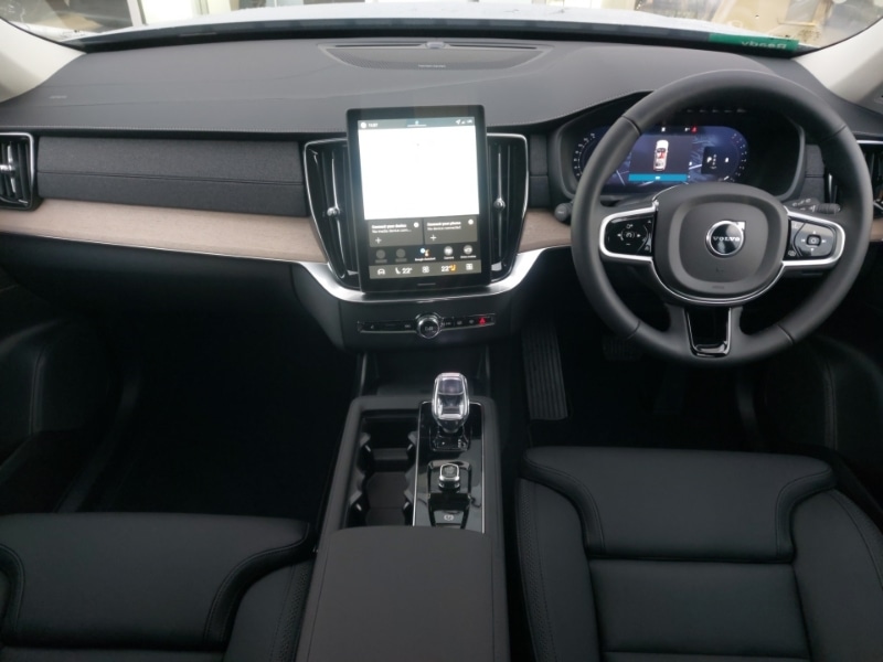 Used Volvo XC90 2025 for sale - 77197819: Photo 2