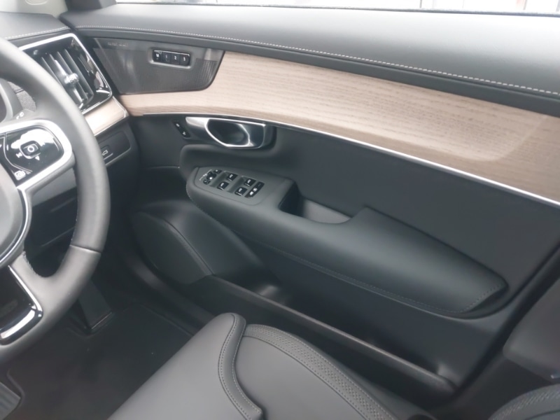 Used Volvo XC90 2025 for sale - 77223661: Photo 10