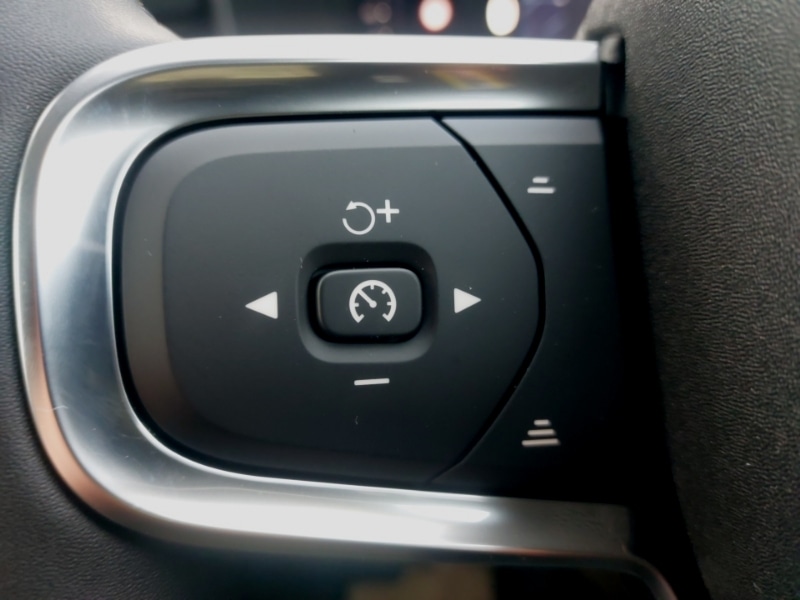 Used Volvo XC40 2025 for sale - 76827132: Photo 18