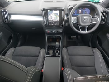 Used Volvo XC40 2025 for sale - 77652162: Photo