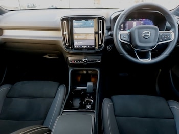 Used Volvo XC40 2022 for sale - 77503053: Photo