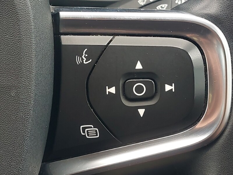 Used Volvo XC40 2022 for sale - 76834381: Photo 15