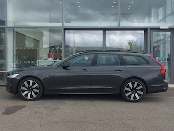 Used Volvo V90 2025 for sale - 78889857: Photo