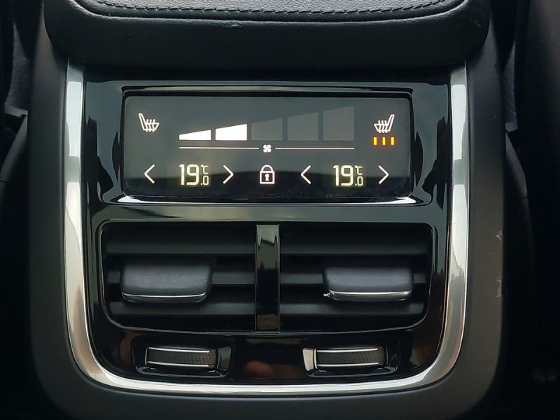 Used Volvo XC90 2023 for sale - 76403551: Photo 14