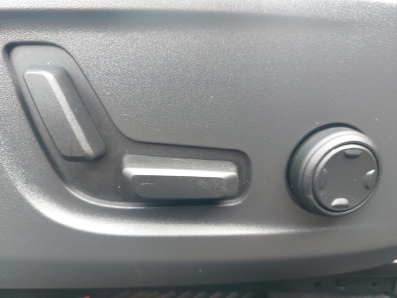 Used Volvo XC40 2022 for sale - 76663975: Photo 12