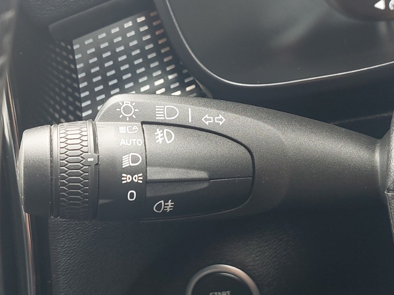 Used Volvo XC40 2022 for sale - 76663975: Photo 17