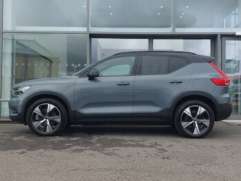 Used Volvo XC40 2022 for sale - 75395090: Photo