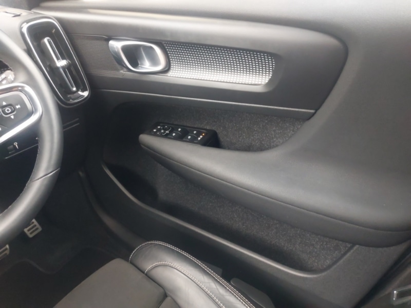 Used Volvo XC40 2021 for sale - 78006244: Photo 10