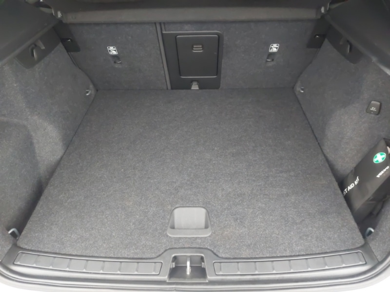 Used Volvo XC40 2021 for sale - 78006244: Photo 8