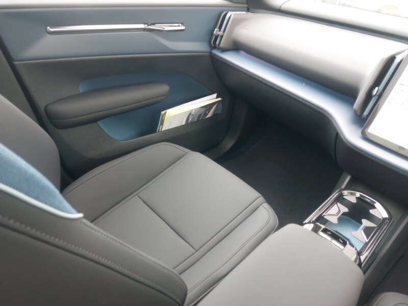 Used Volvo EX30 2025 for sale - 76282213: Photo 11