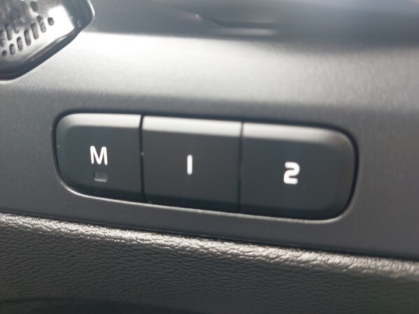 Used Volvo XC40 2022 for sale - 75526128: Photo 13