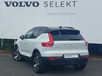 Used Volvo XC40 2022 for sale - 75526128: Photo