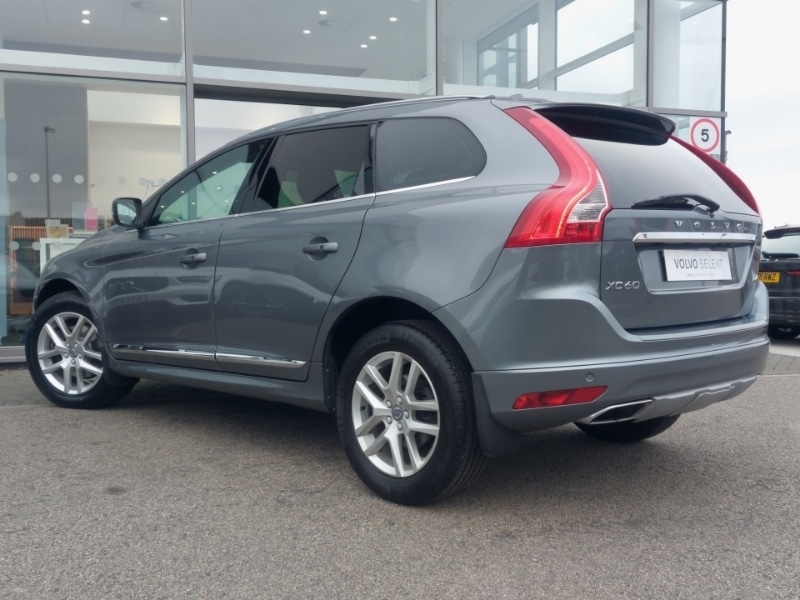 Used Volvo XC60 2017 for sale - 76683735: Photo 3