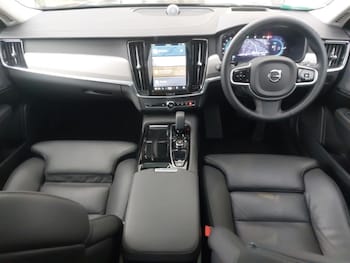 Used Volvo V90 2024 for sale - 77141679: Photo