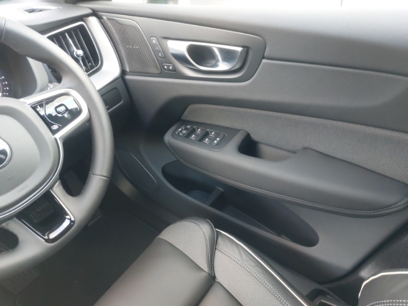 Used Volvo XC60 2025 for sale - 77999451: Photo 10