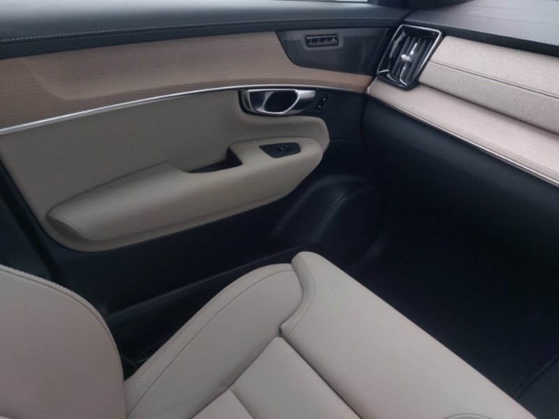 Used Volvo XC90 2025 for sale - 78151543: Photo 11