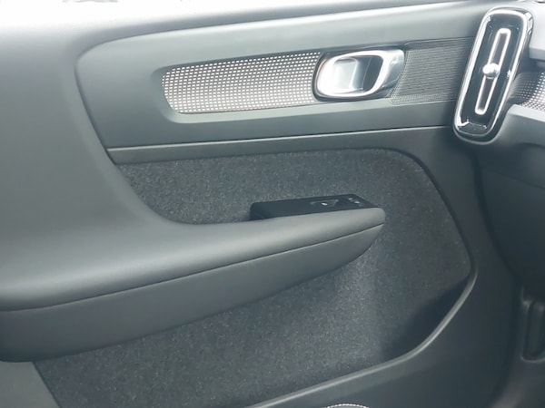 Used Volvo XC40 2021 for sale - 76195675: Photo 11