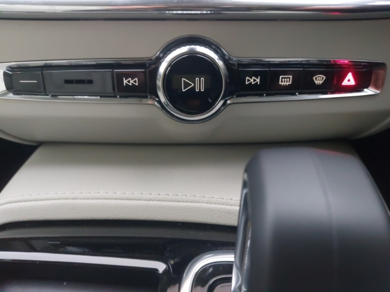 Used Volvo V90 2025 for sale - 77410013: Photo 13