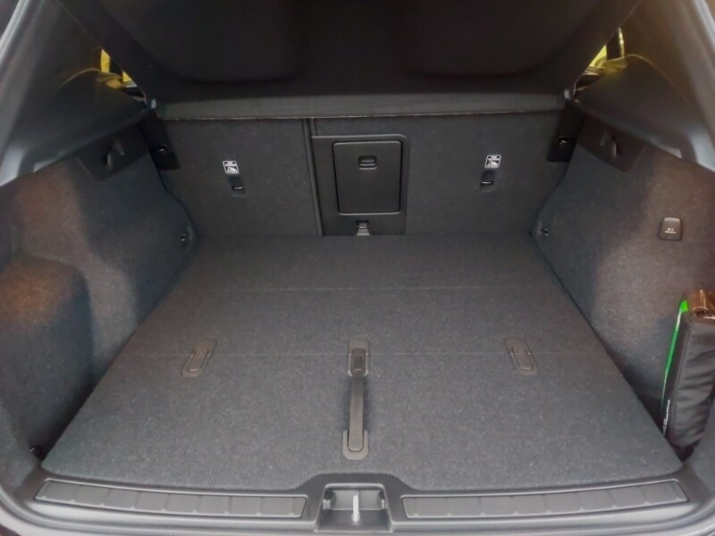 Used Volvo XC40 2025 for sale - 77418770: Photo 8