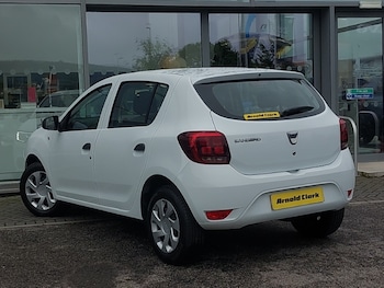 Used Dacia Sandero 2020 for sale - 79070315: Photo