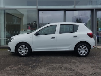 Used Dacia Sandero 2020 for sale - 79070315: Photo