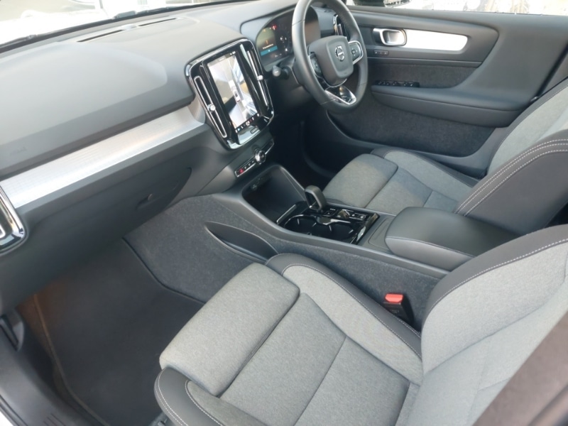 Used Volvo XC40 2023 for sale - 76683738: Photo 5