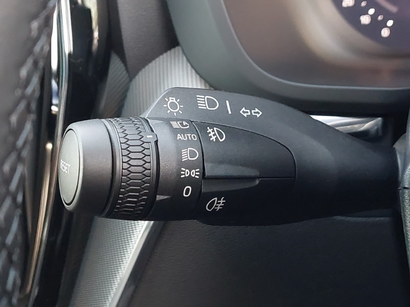 Used Volvo XC60 2025 for sale - 77453955: Photo 17