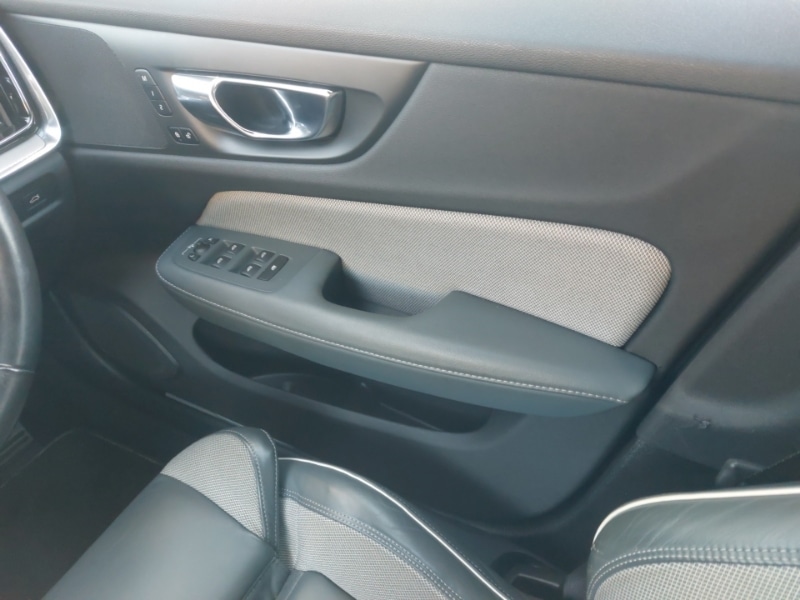 Used Volvo S60 2019 for sale - 76663985: Photo 10