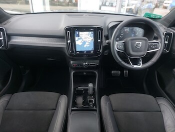 Used Volvo XC40 2022 for sale - 79356706: Photo