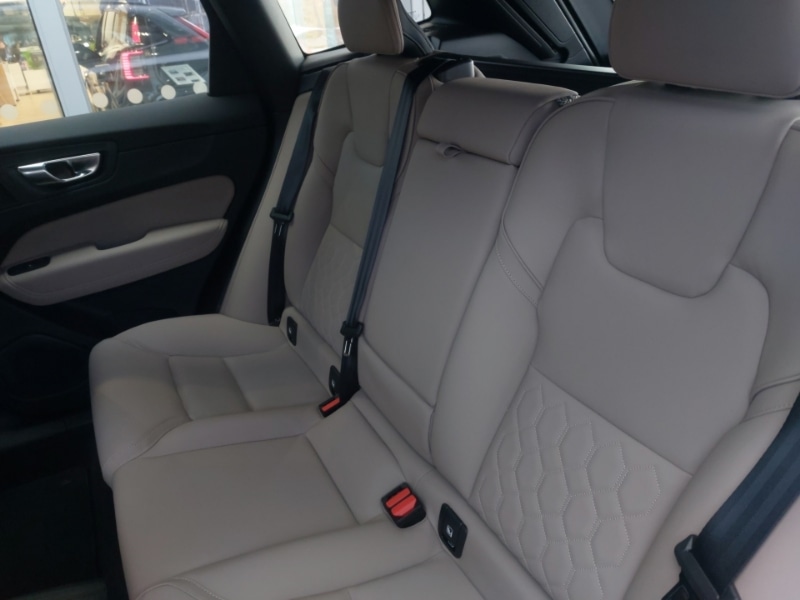 Used Volvo XC60 2025 for sale - 77197816: Photo 6