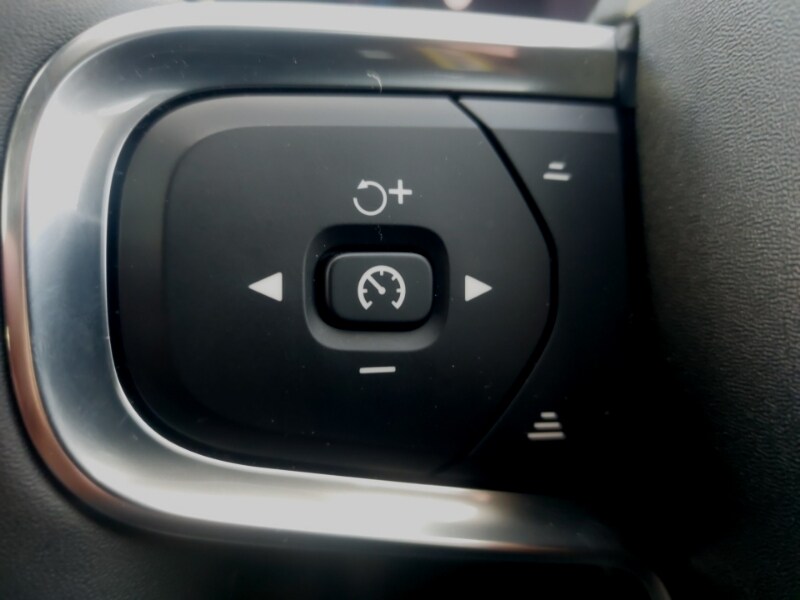 Used Volvo XC40 2024 for sale - 77209325: Photo 18