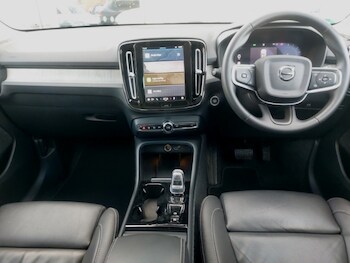 Used Volvo XC40 2024 for sale - 77209325: Photo