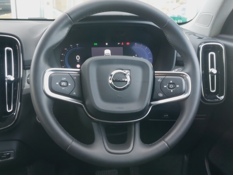 Used Volvo XC40 2024 for sale - 77209325: Photo 7