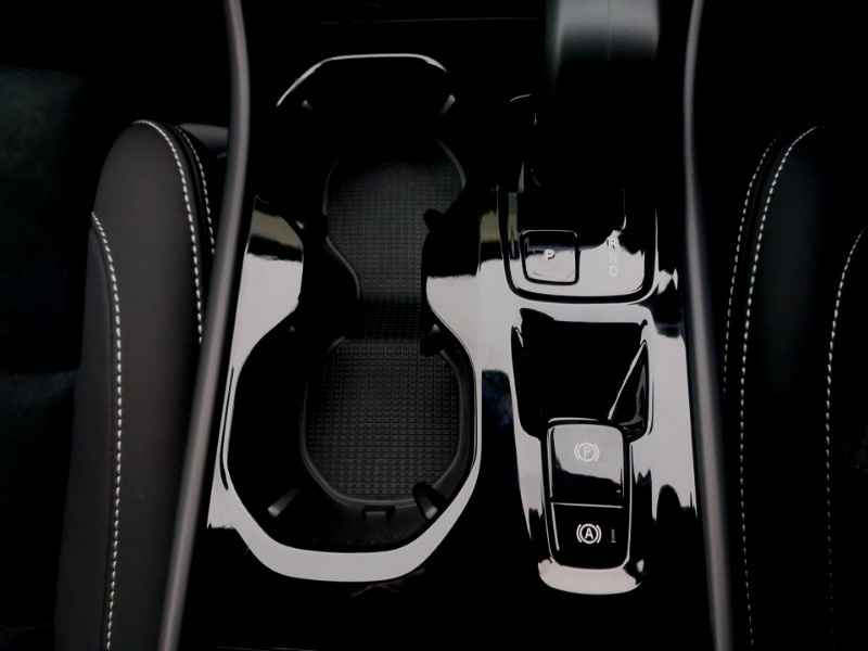 Used Volvo XC40 2025 for sale - 77453956: Photo 13