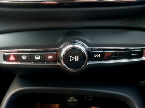 Used Volvo XC40 2022 for sale - 76325792: Photo 13