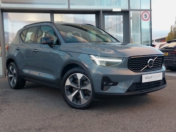 Volvo - XC40
