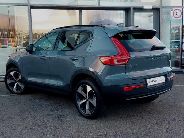 Used Volvo XC40 2022 for sale - 76325792: Photo 3