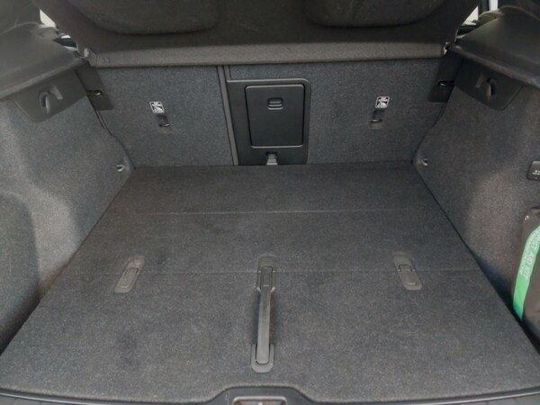 Used Volvo XC40 2022 for sale - 76325792: Photo 8