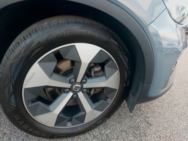 Used Volvo XC40 2022 for sale - 76325792: Photo 9