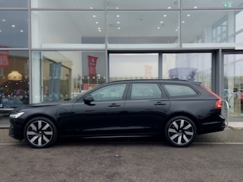 Used Volvo V90 2025 for sale - 78411027: Photo