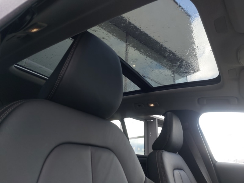 Used Volvo XC40 2025 for sale - 77299649: Photo 15