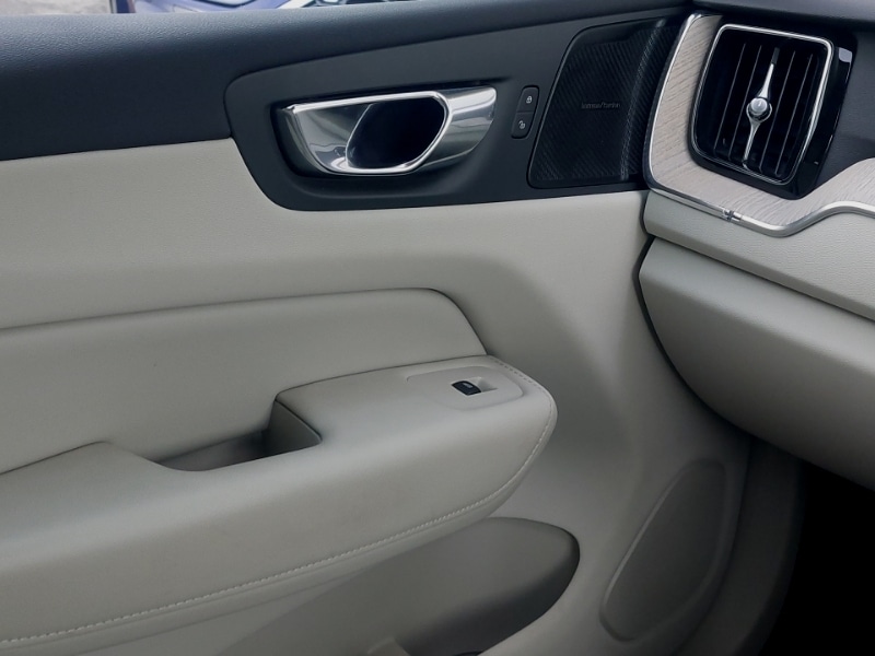 Used Volvo XC60 2022 for sale - 77047257: Photo 11