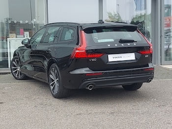Used Volvo V60 2022 for sale - 75350004: Photo
