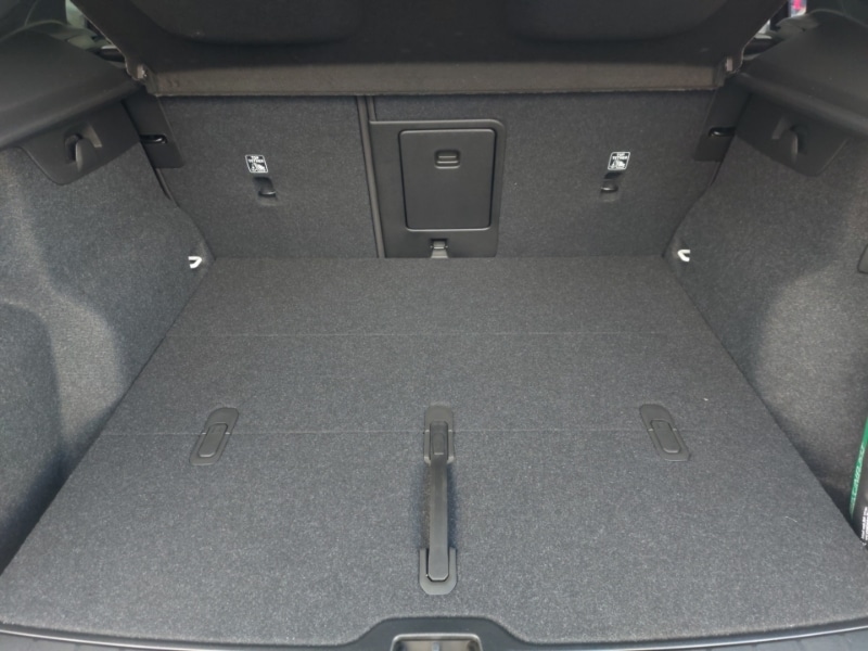 Used Volvo XC40 2025 for sale - 77576852: Photo 8