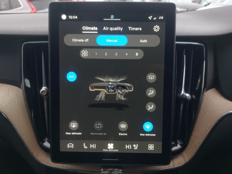 Used Volvo XC60 2025 for sale - 77223657: Photo 13