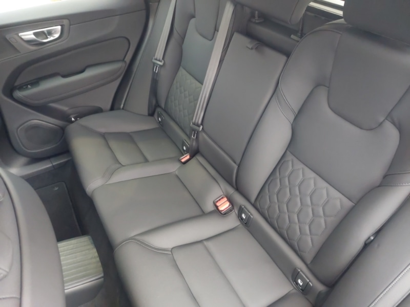 Used Volvo XC60 2025 for sale - 77223657: Photo 6