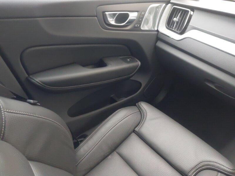 Used Volvo XC60 2025 for sale - 77265541: Photo 11