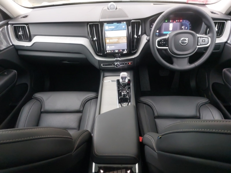 Used Volvo XC60 2025 for sale - 77265541: Photo 2